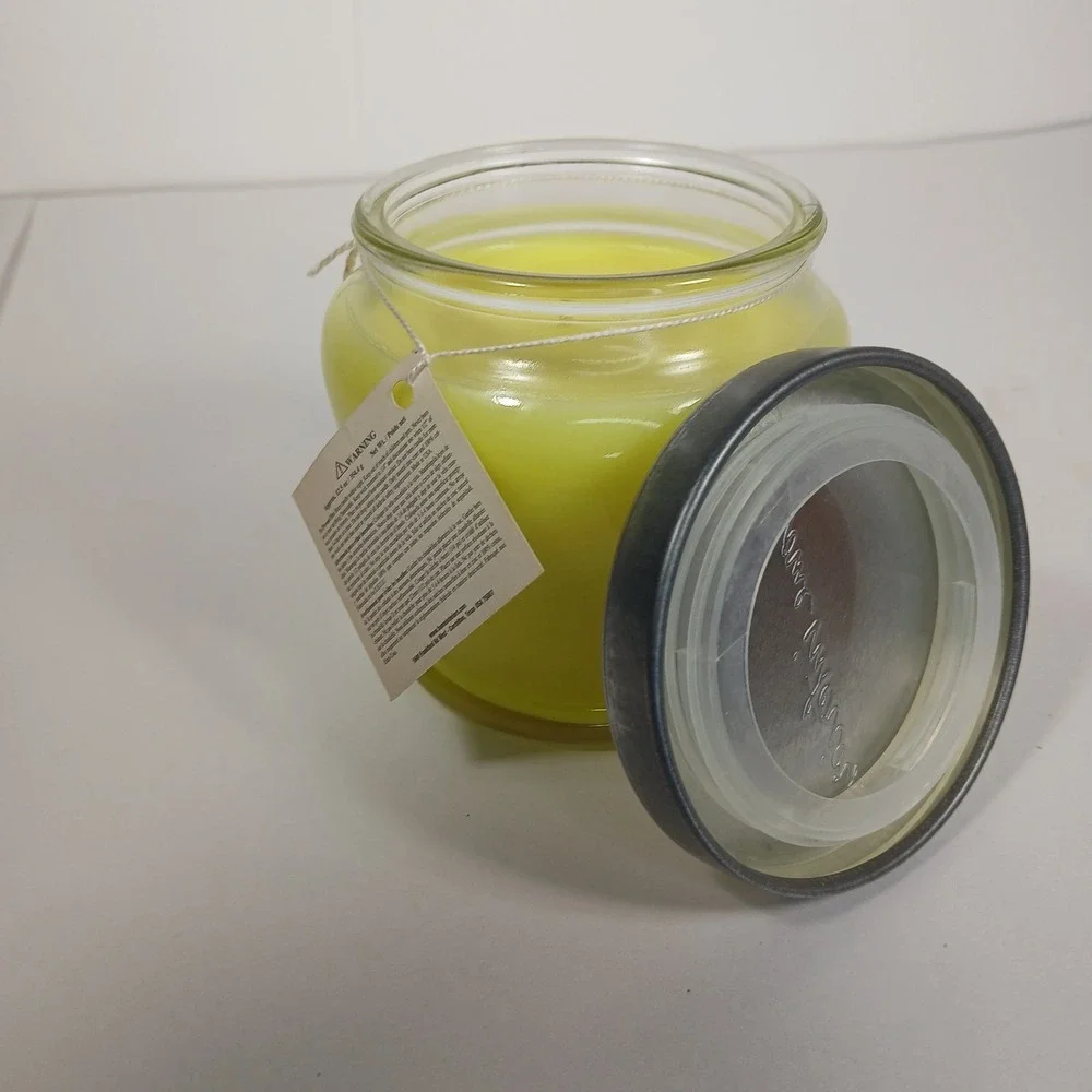 Home Interiors Fresh Cotton 12.5 oz Scented Jar Candle NOS w/Lid Yellow